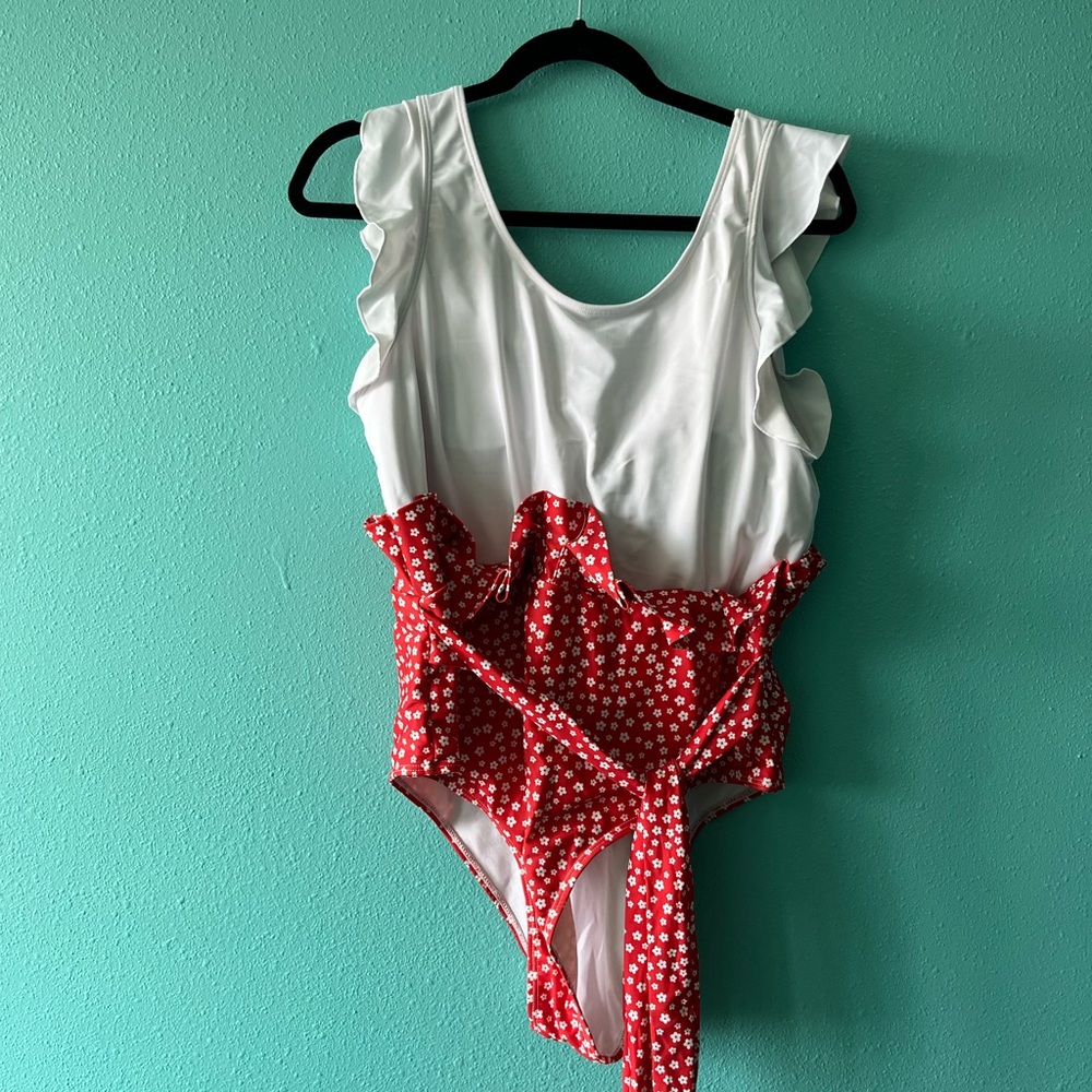 3XL one piece red and white floral bathing suit